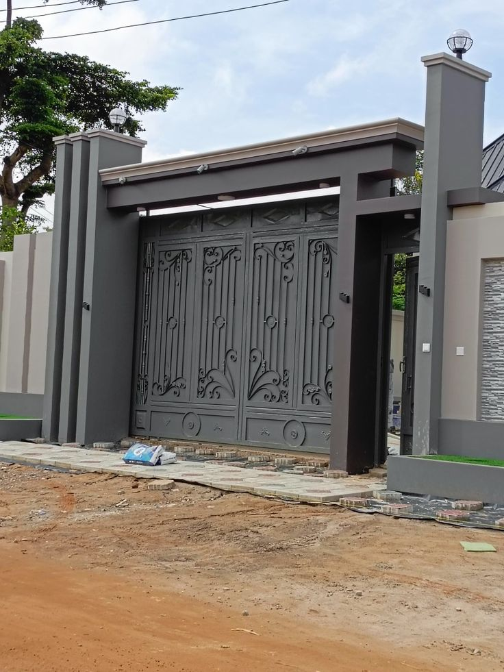Gerbang Rumah Elegan: Sambut Tamu dengan Keindahan