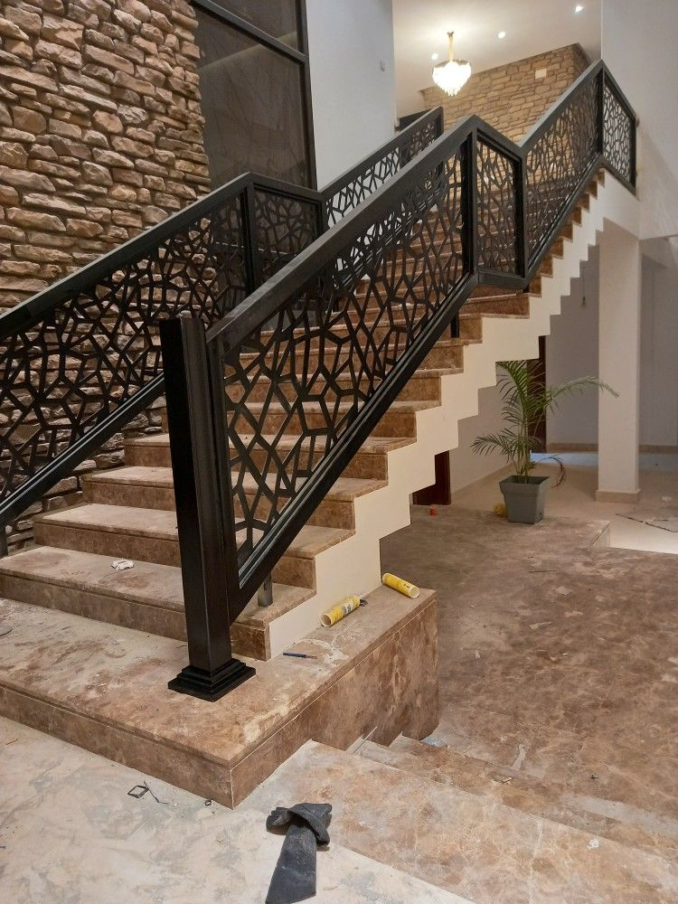 Tampil Stylish dengan Railing Tangga Minimalis